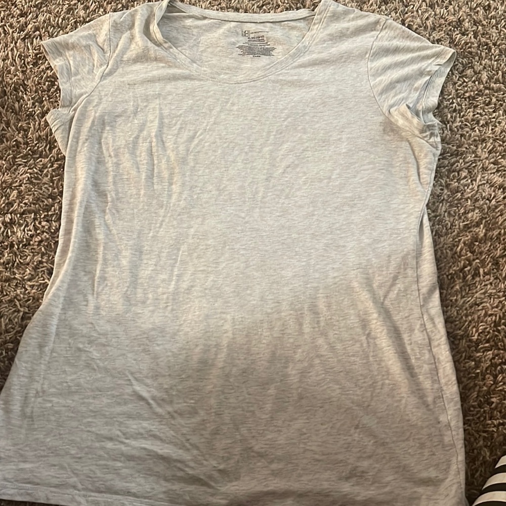 No boundaries short sleeve